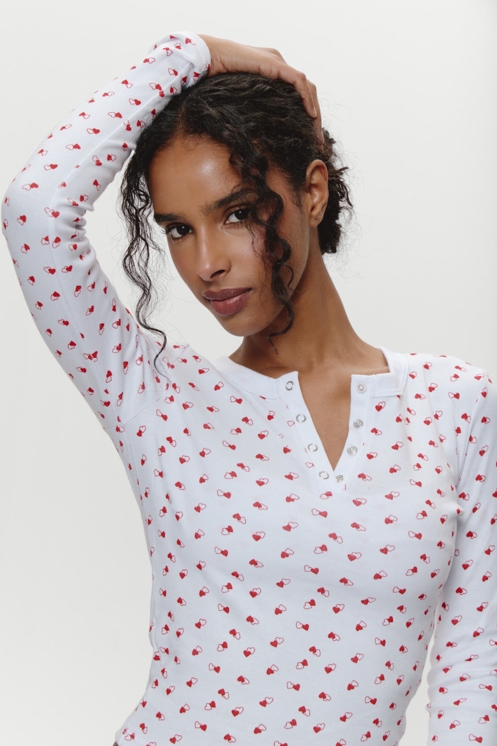 Amora Henley Shirt - Sunday Love